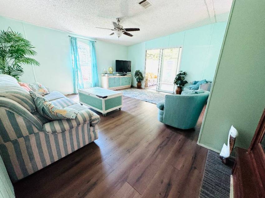 16 Henry Drive a Winter Haven, FL Mobile or Manufactured Home for Sale